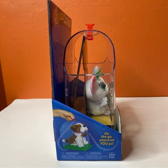 Elf Pets Travel Carrier with Exclusive Plush Bogie Character - Picture 3 of 9